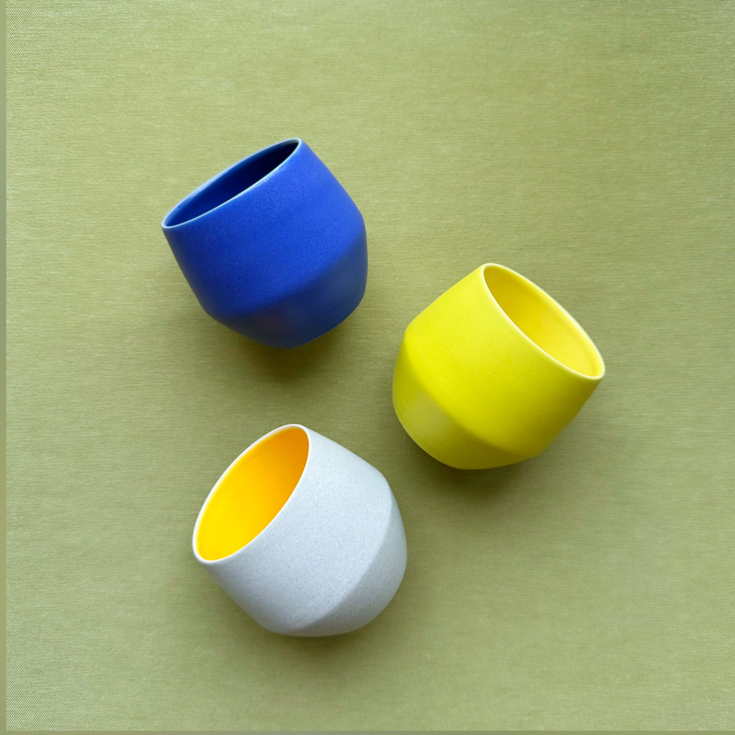 Набор из трёх ярких бокалов “Цвета”, 270 мл