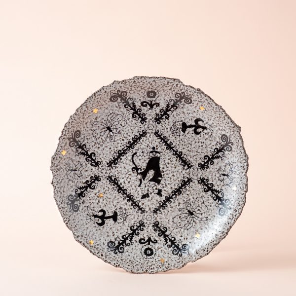 Тарелка "Цветочные грезы" с золотом, 20 см